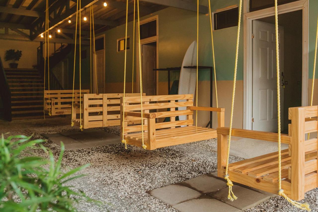 Playa Santa Teresa  Habitat Surf Glamp酒店 外观 照片